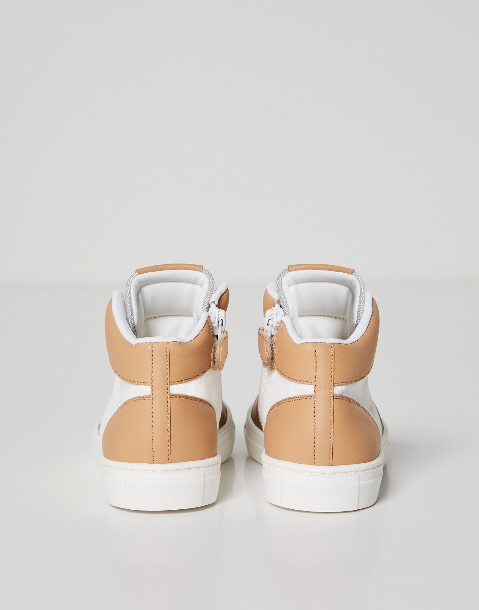 Sneakers - Back view