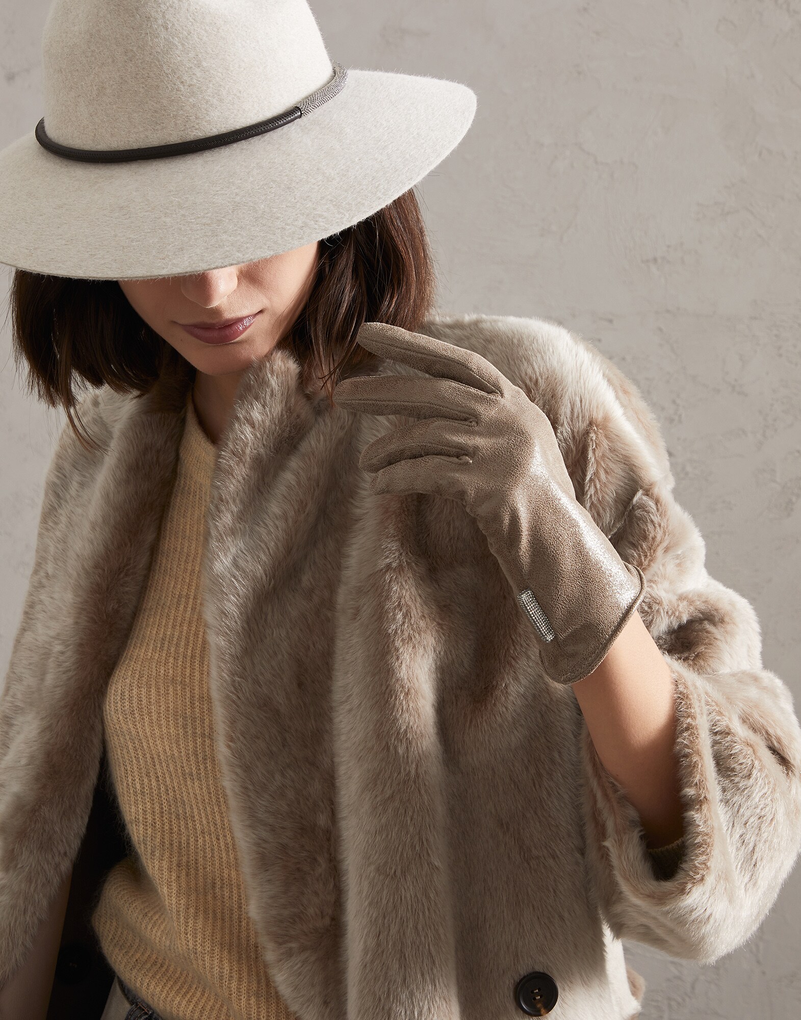 Handschuhe - Editorial-Ansicht