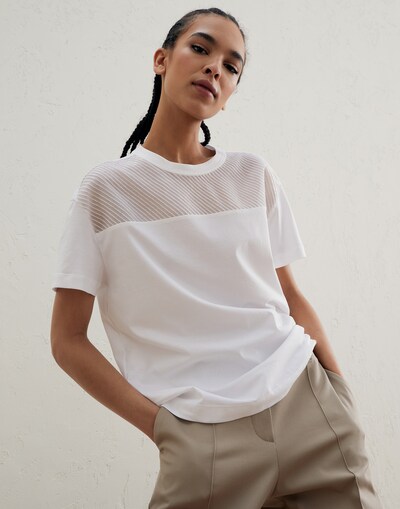 Short Sleeve T-Shirt - Editorial view