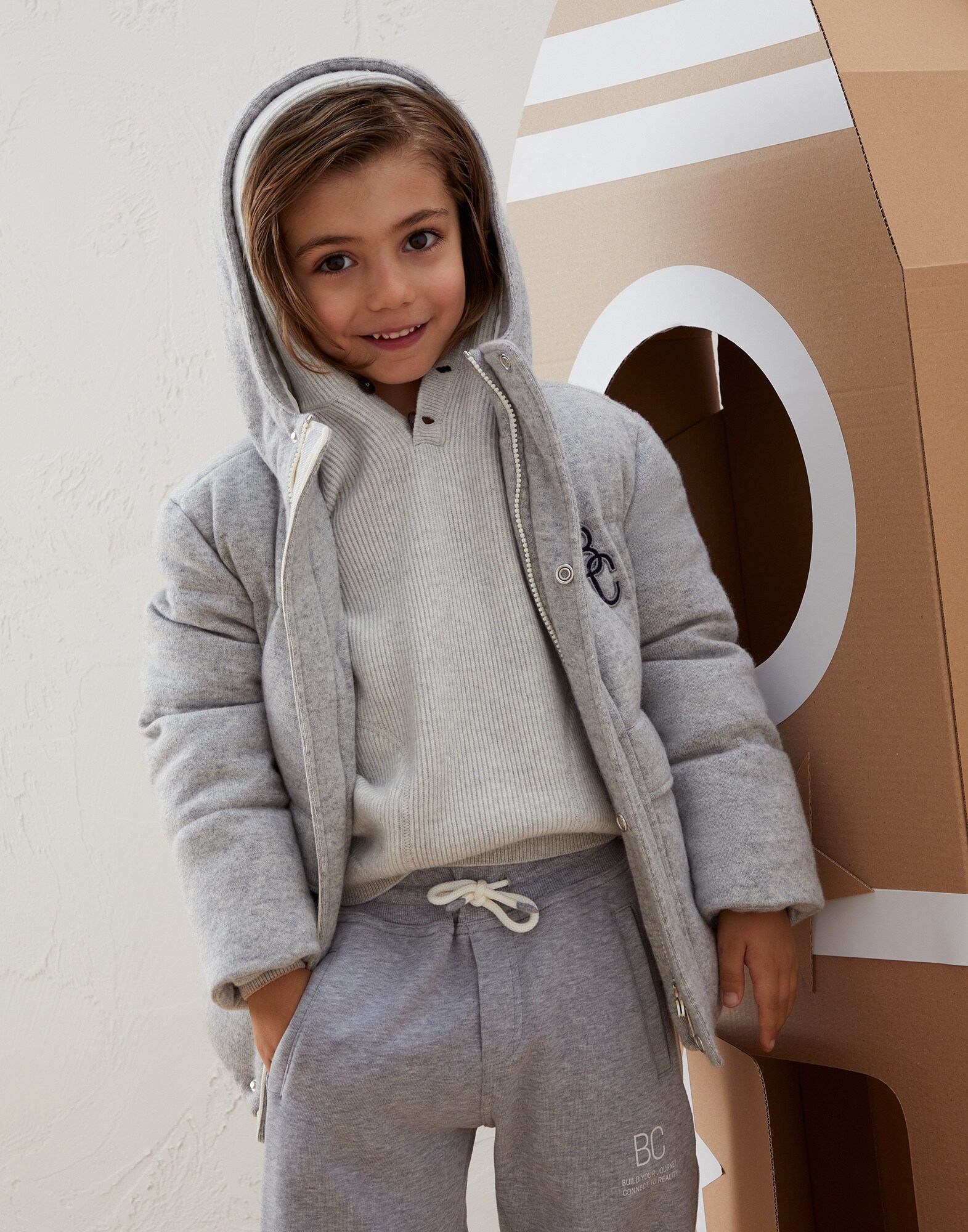 Crewneck Sweater - Full look