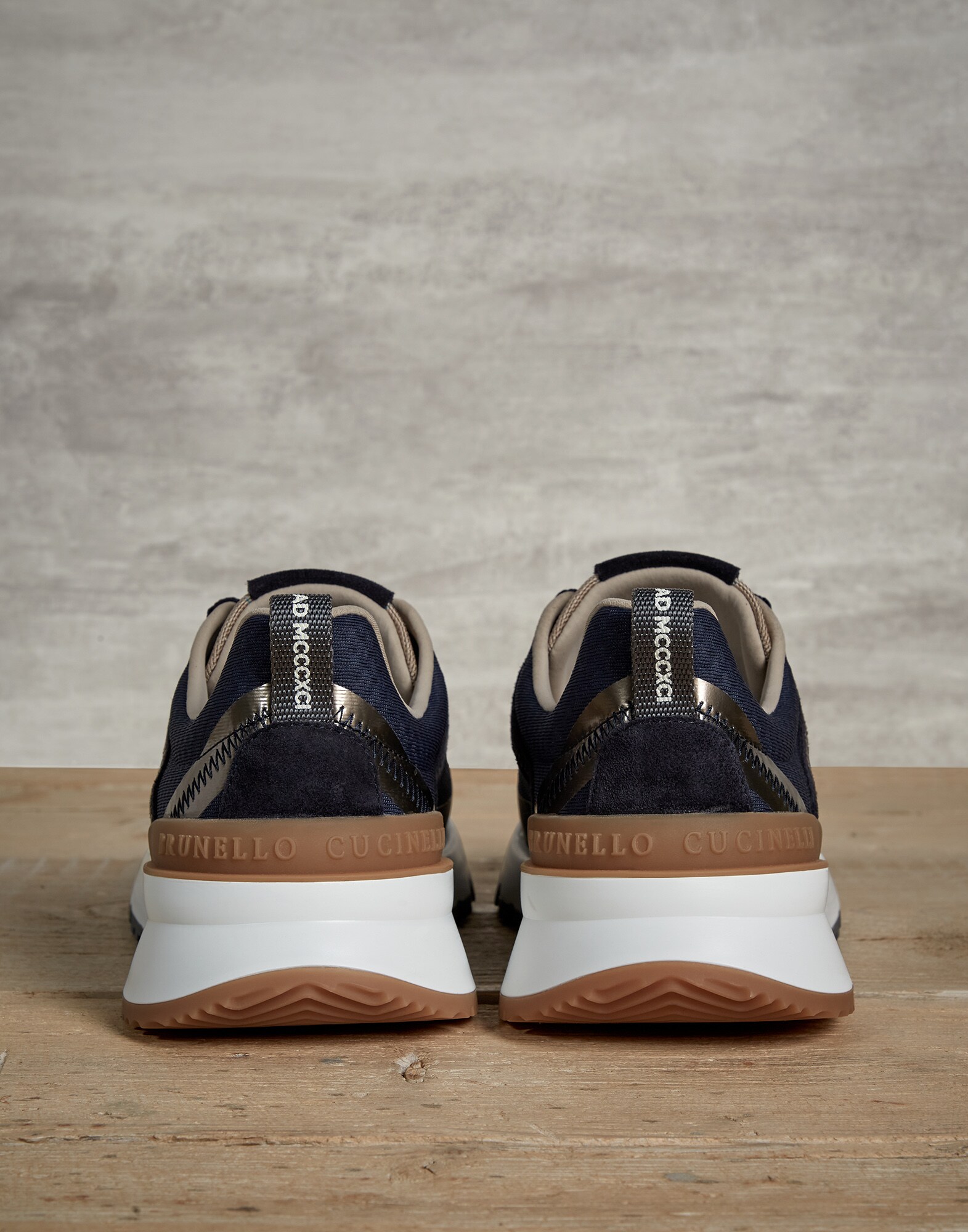 Runners - Back view