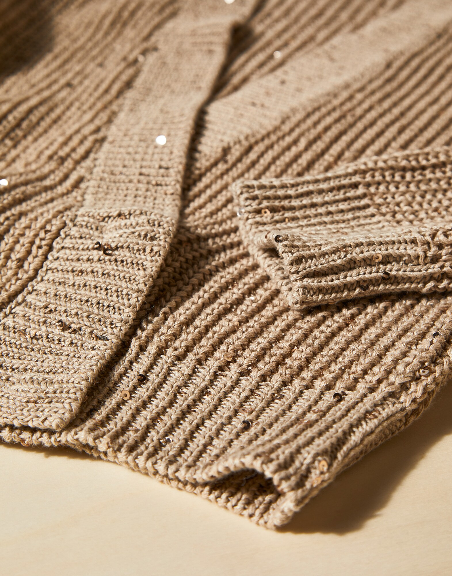 Cardigan - Detail view