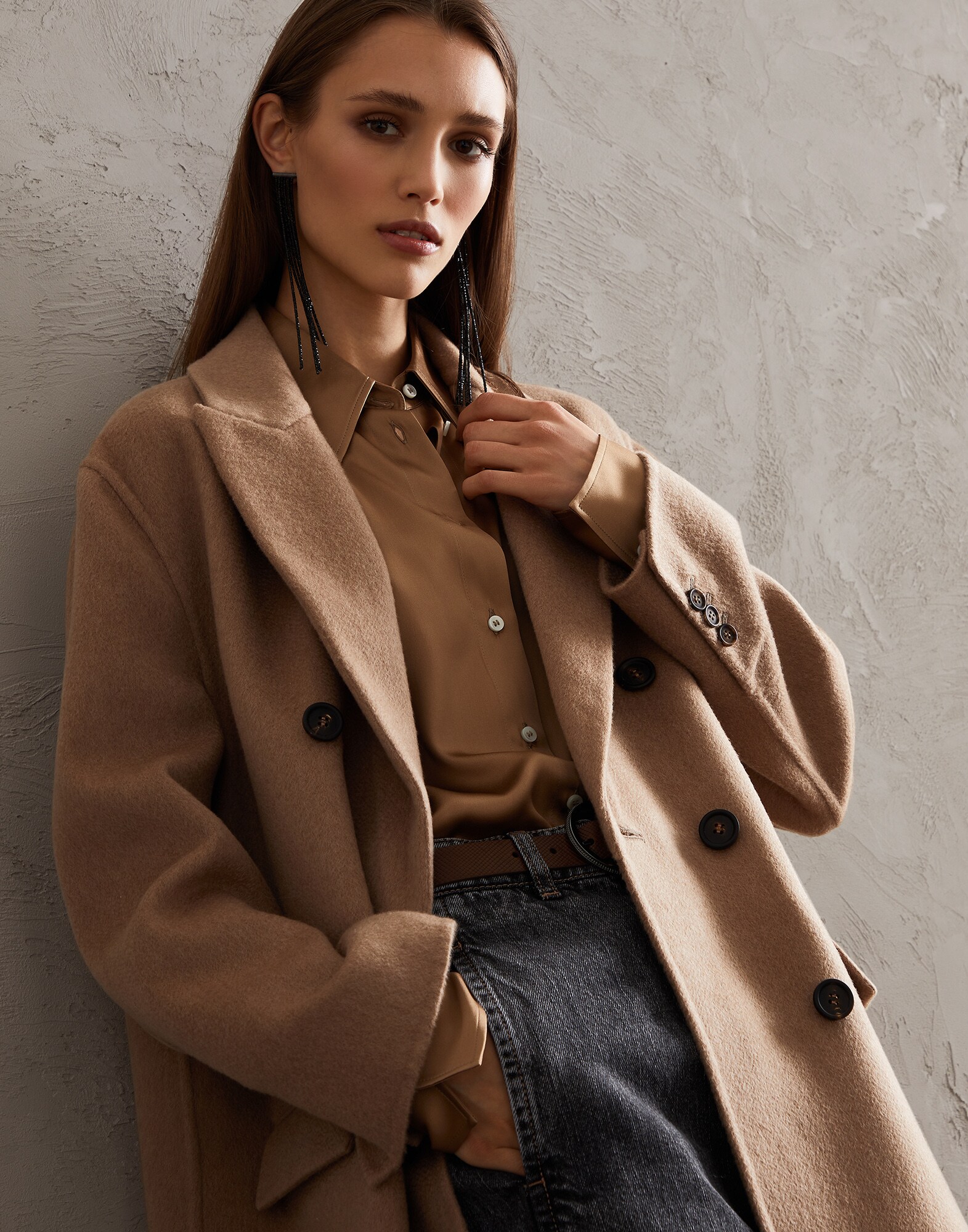 Manteau - Vue éditoriale