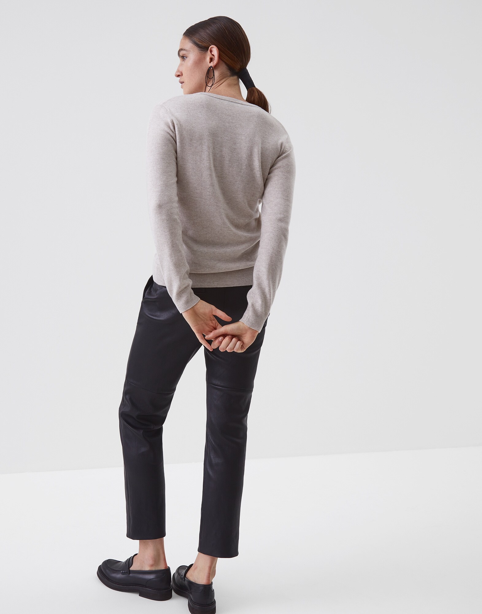 Pull Col V - Vue arrière