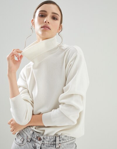 Cuello Alto - Vista editorial