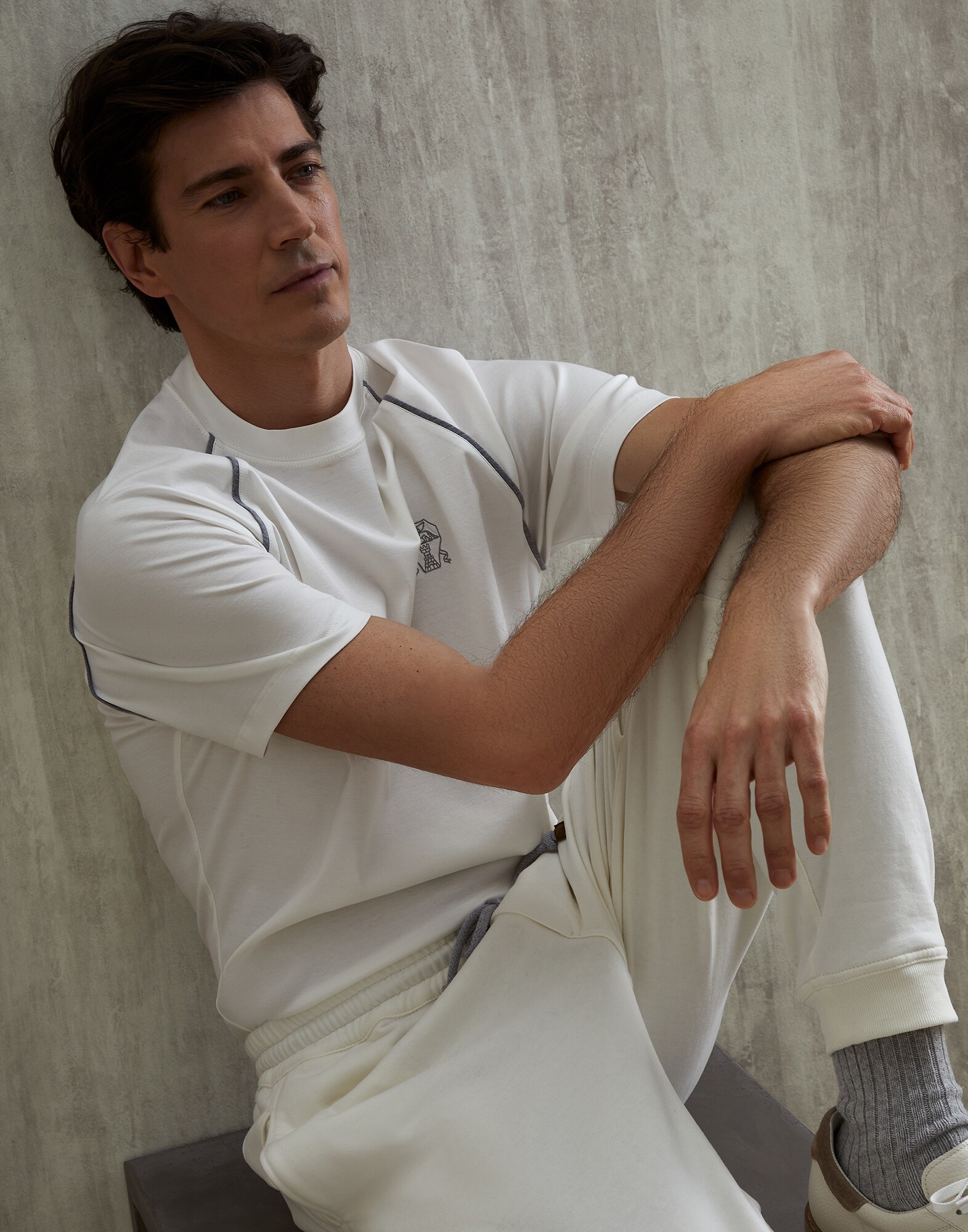 T-Shirt - Editorial view