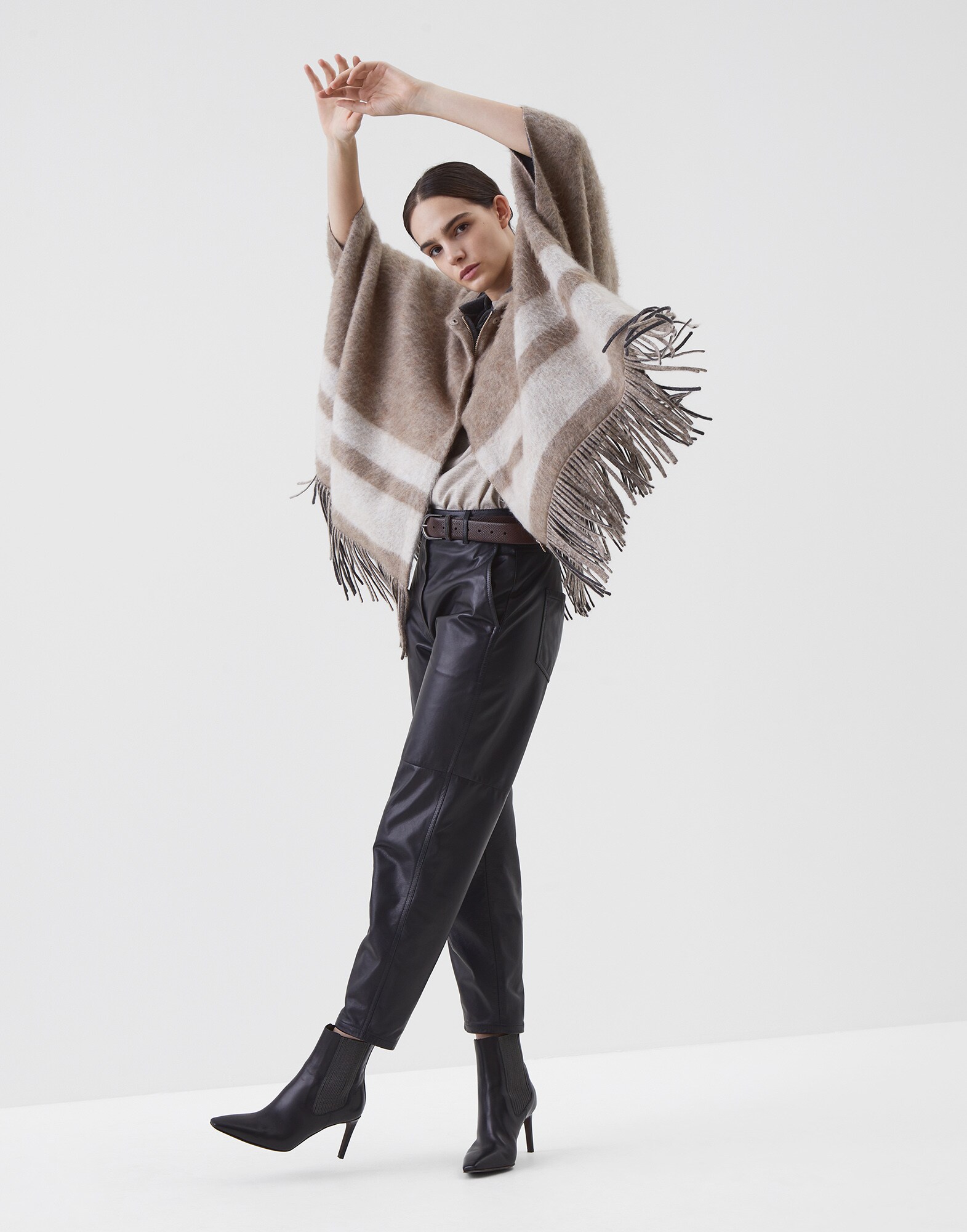 Knit Outerwear - Full look