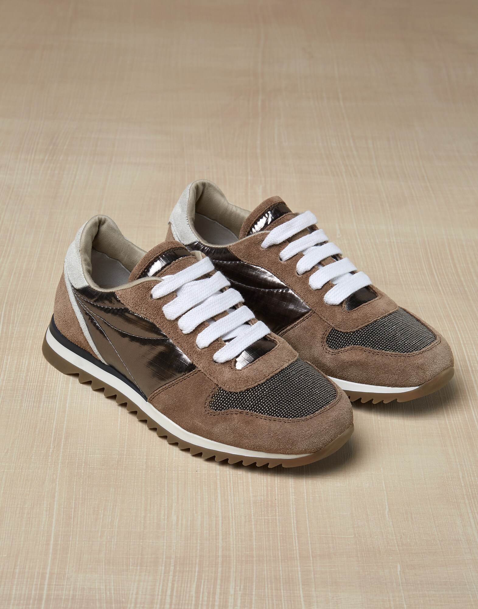 Sneakers - Front