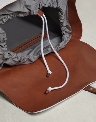 Leisure Bag - Full look