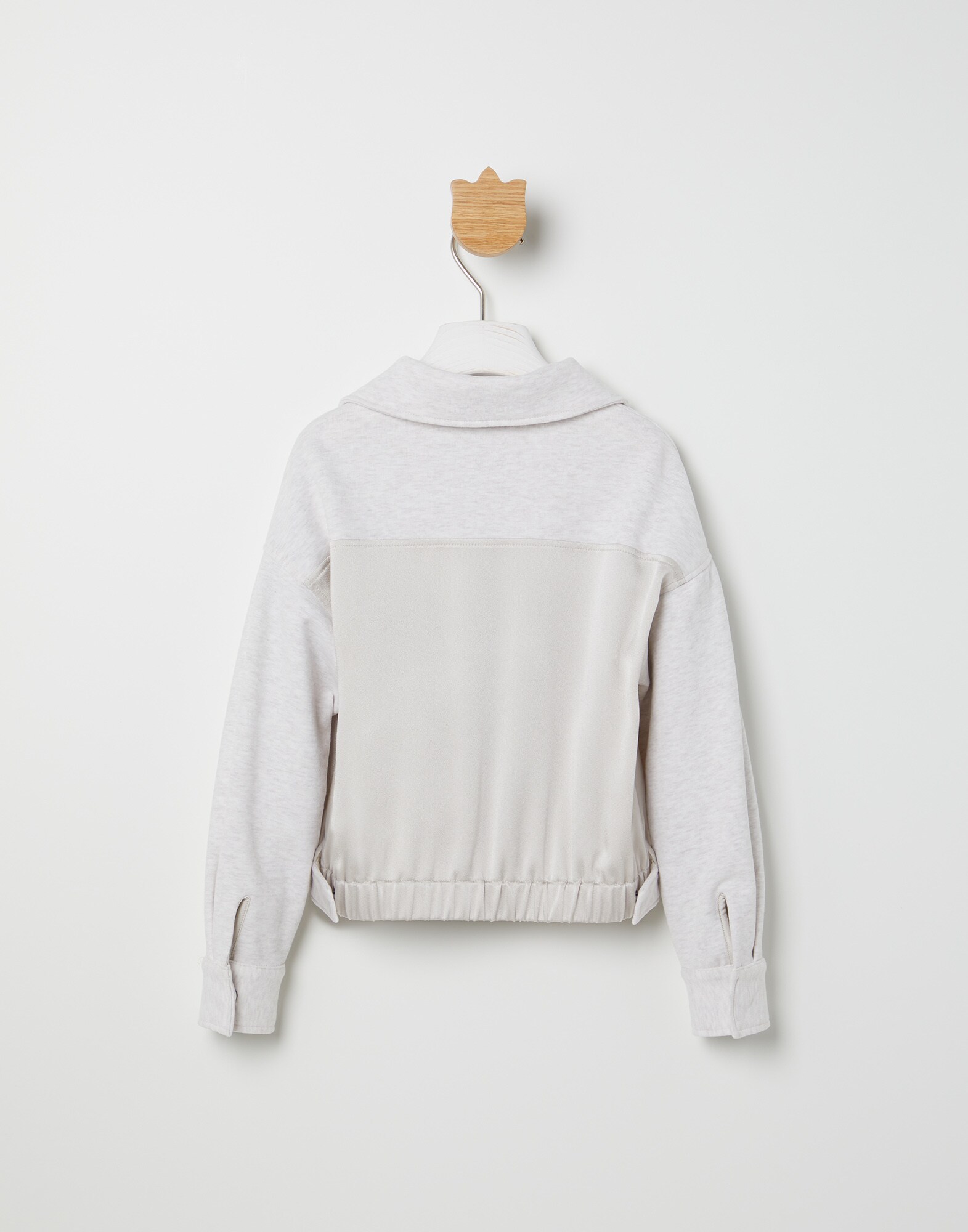 Topwear - Vista trasera