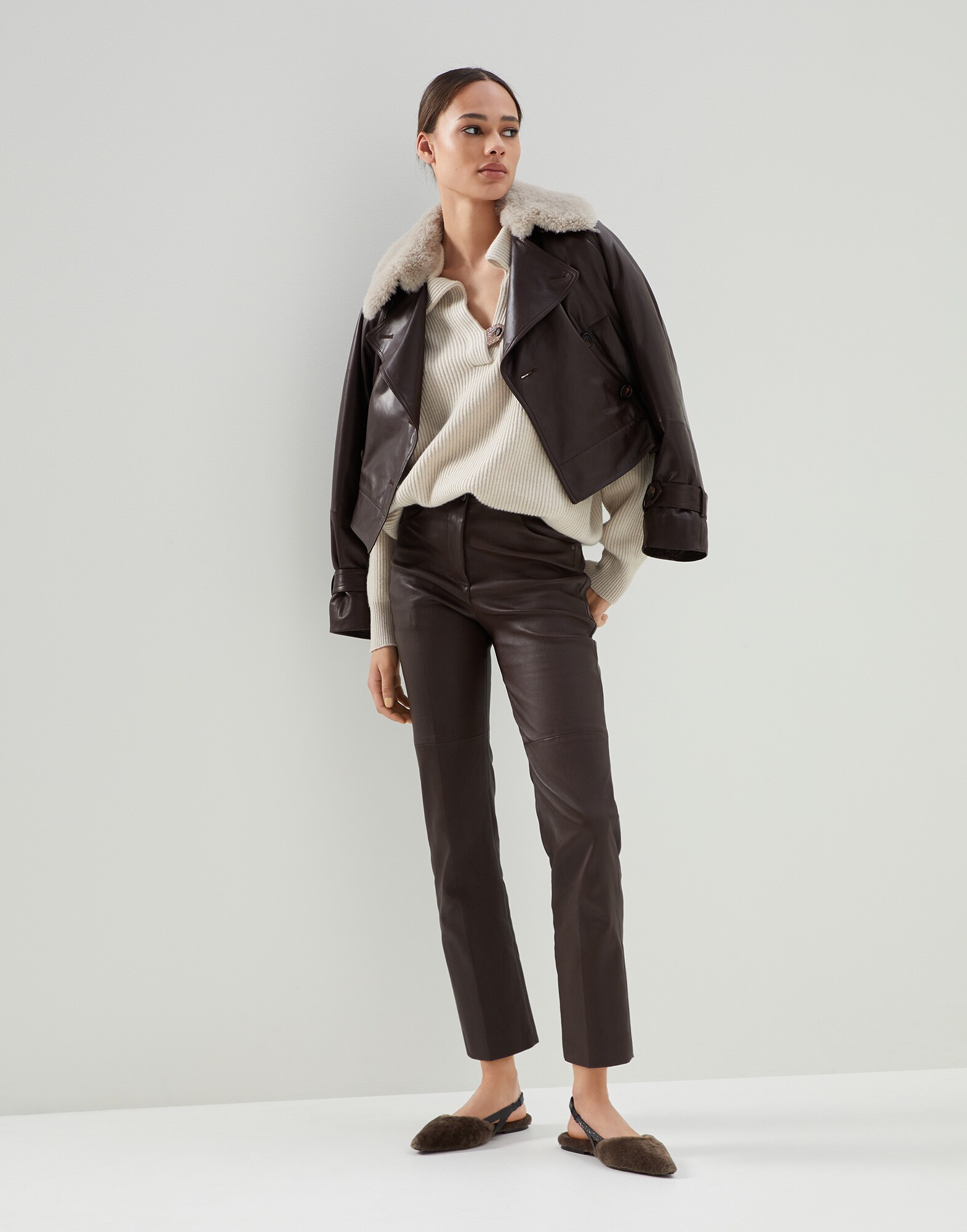 Col V - Vue tenue complète