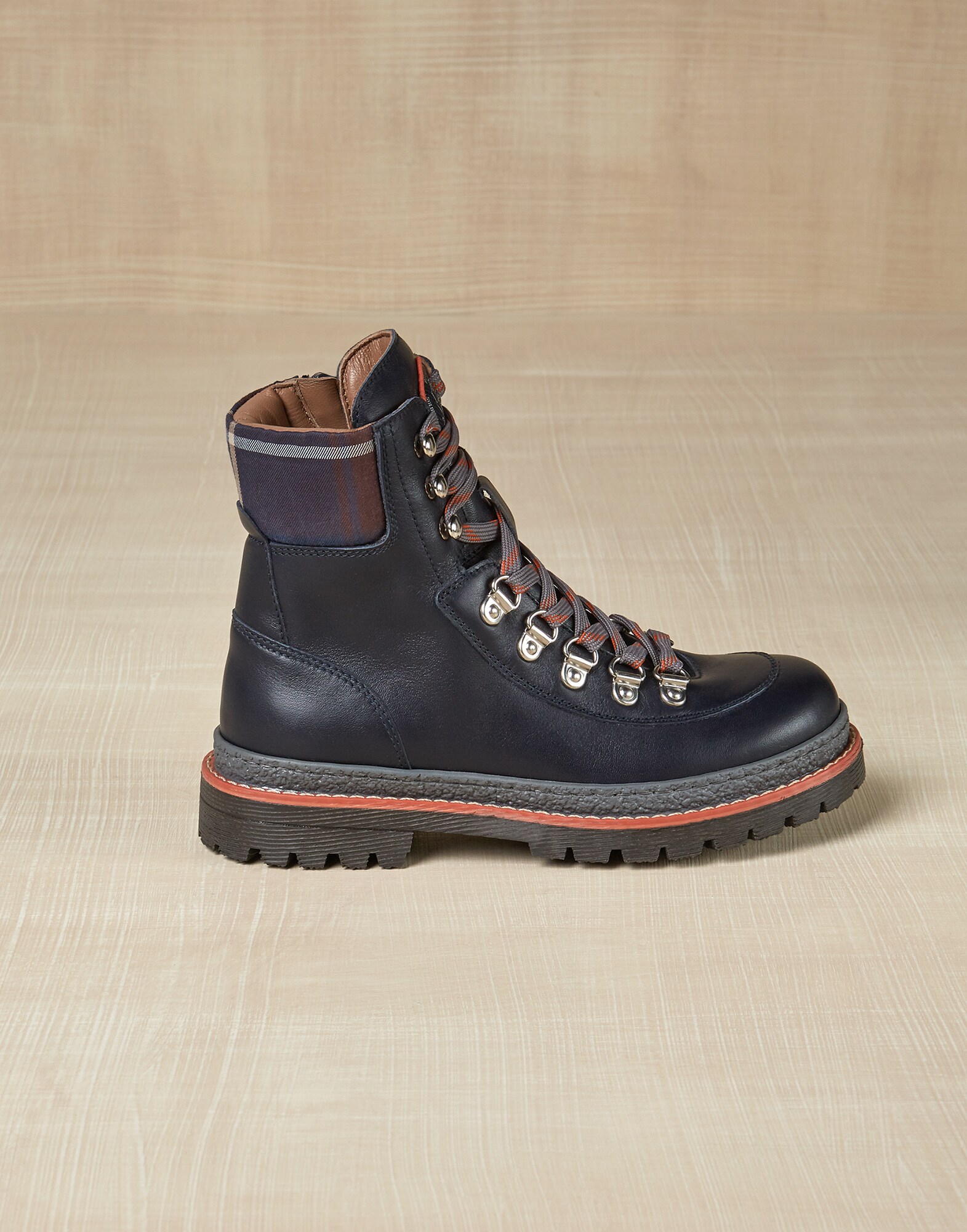 Boots - Editorial