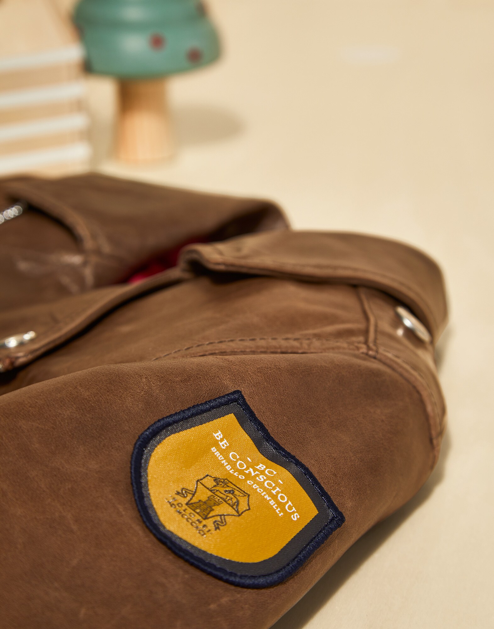 Leather - Detail view