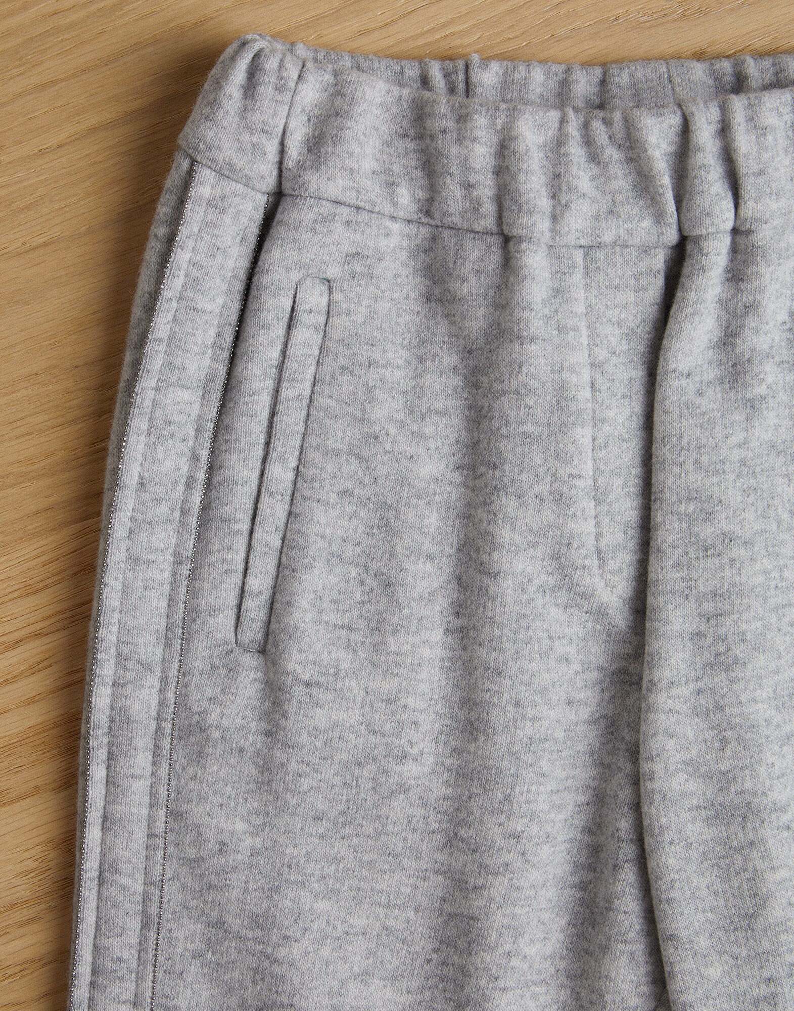 Sweatpants - Detail view