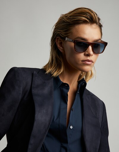 Mr. Brunello - Vista editorial