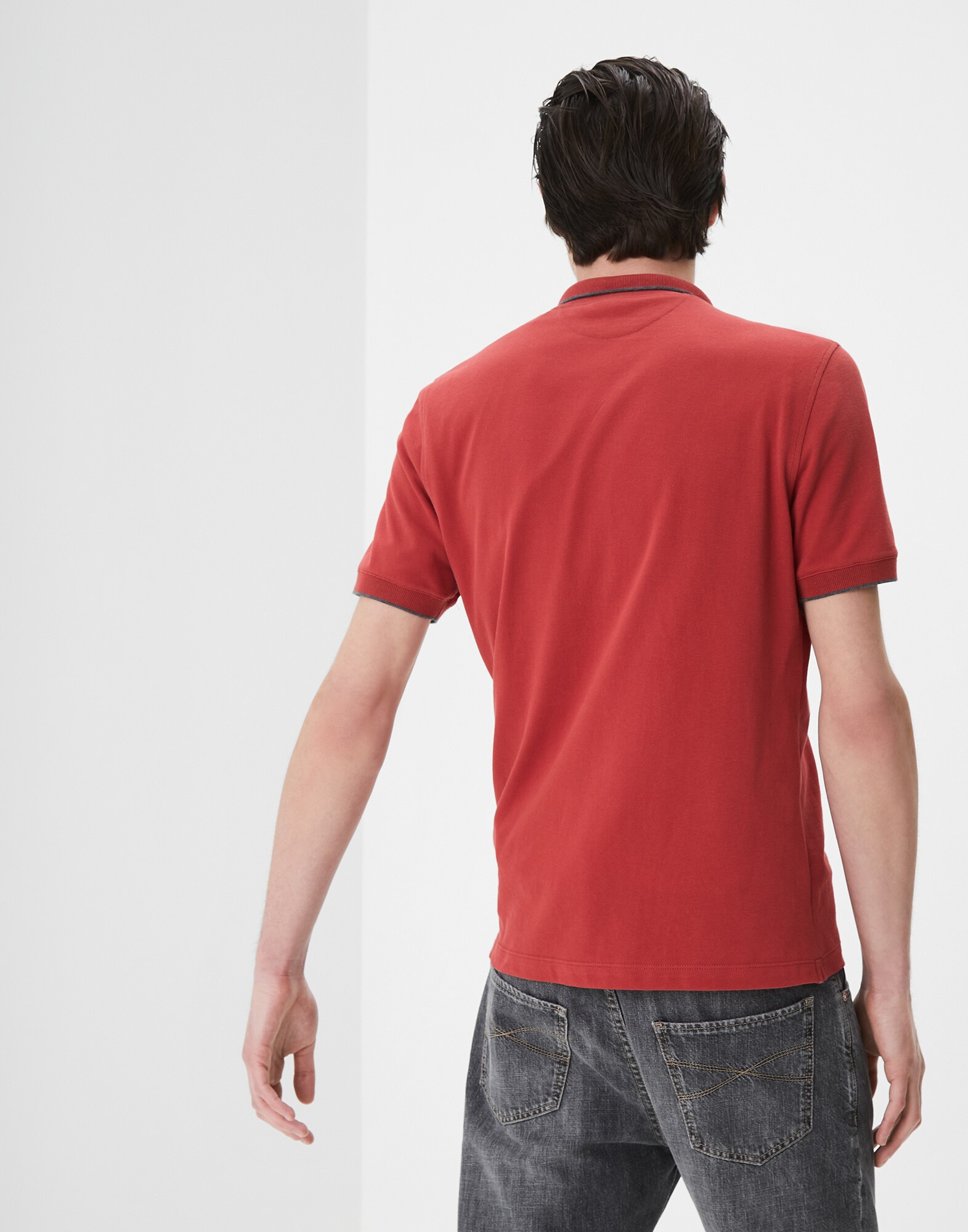 Polo - Back
