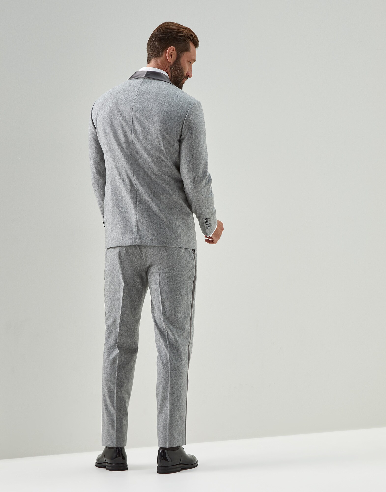 Tuxedo - Back view