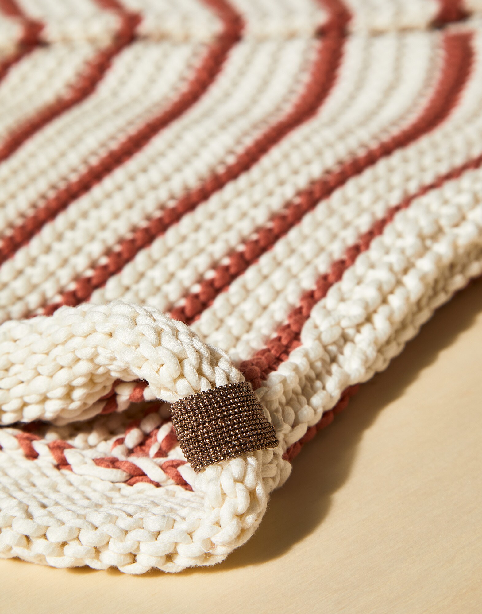 Cardigan mit Kapuze - Detailansicht