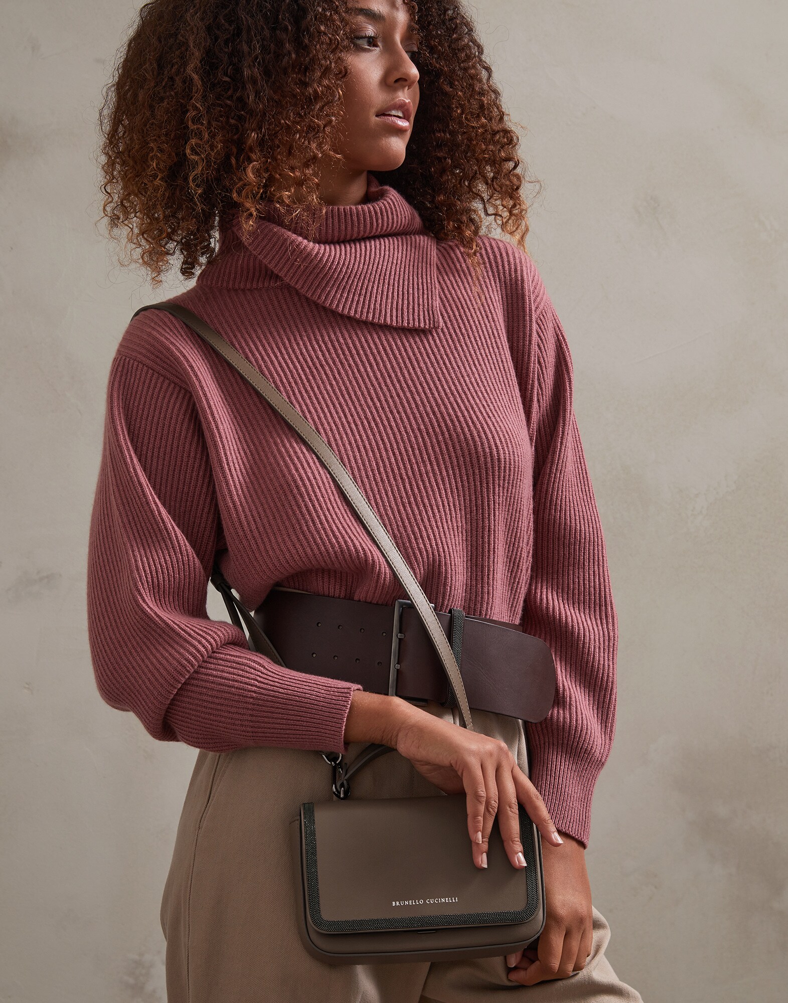 Shoulder Bag - Editorial view