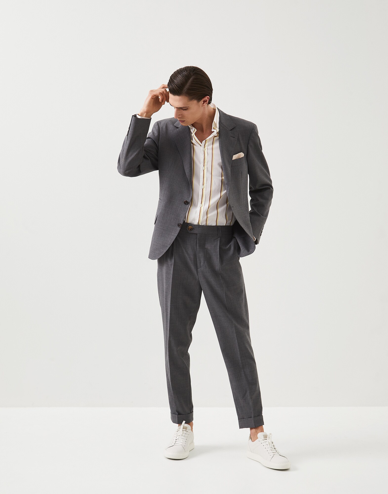 Chaqueta de Botonadura Simple - Vista look completo