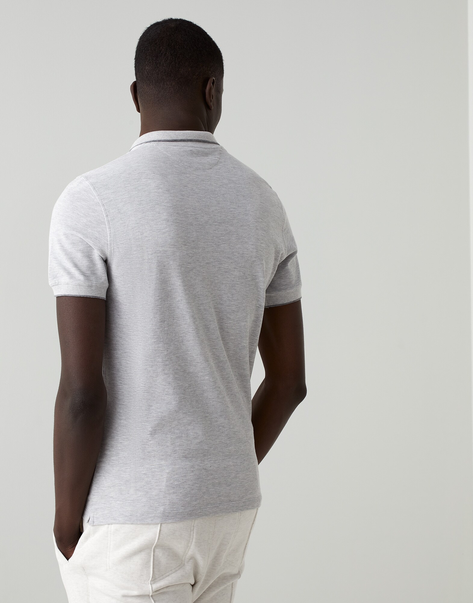 Polo - Back view