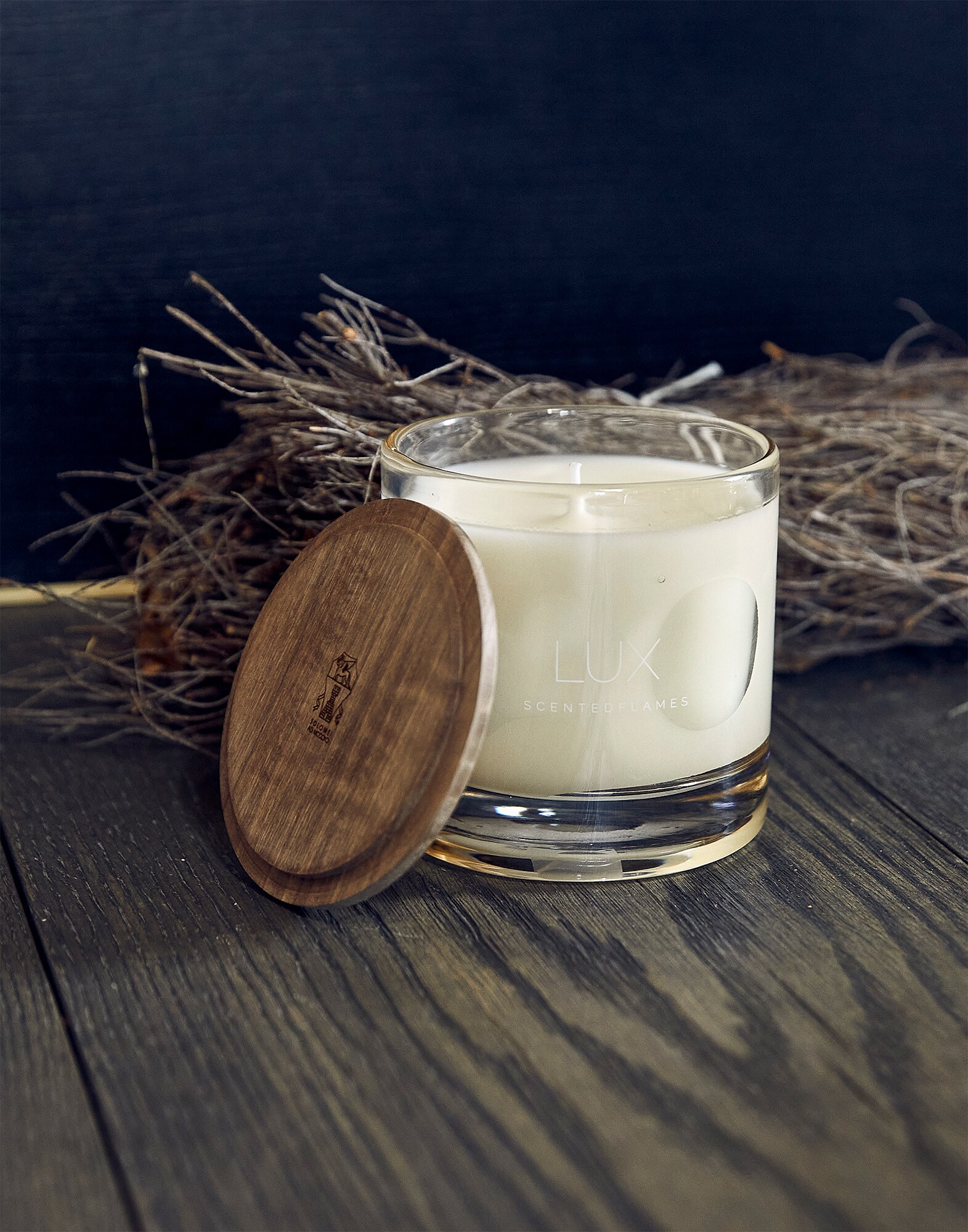 Candles Butter Lifestyle 3 - Brunello Cucinelli
