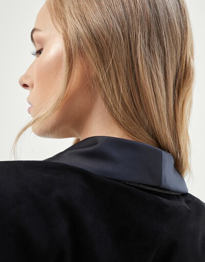 Leather - Detail view