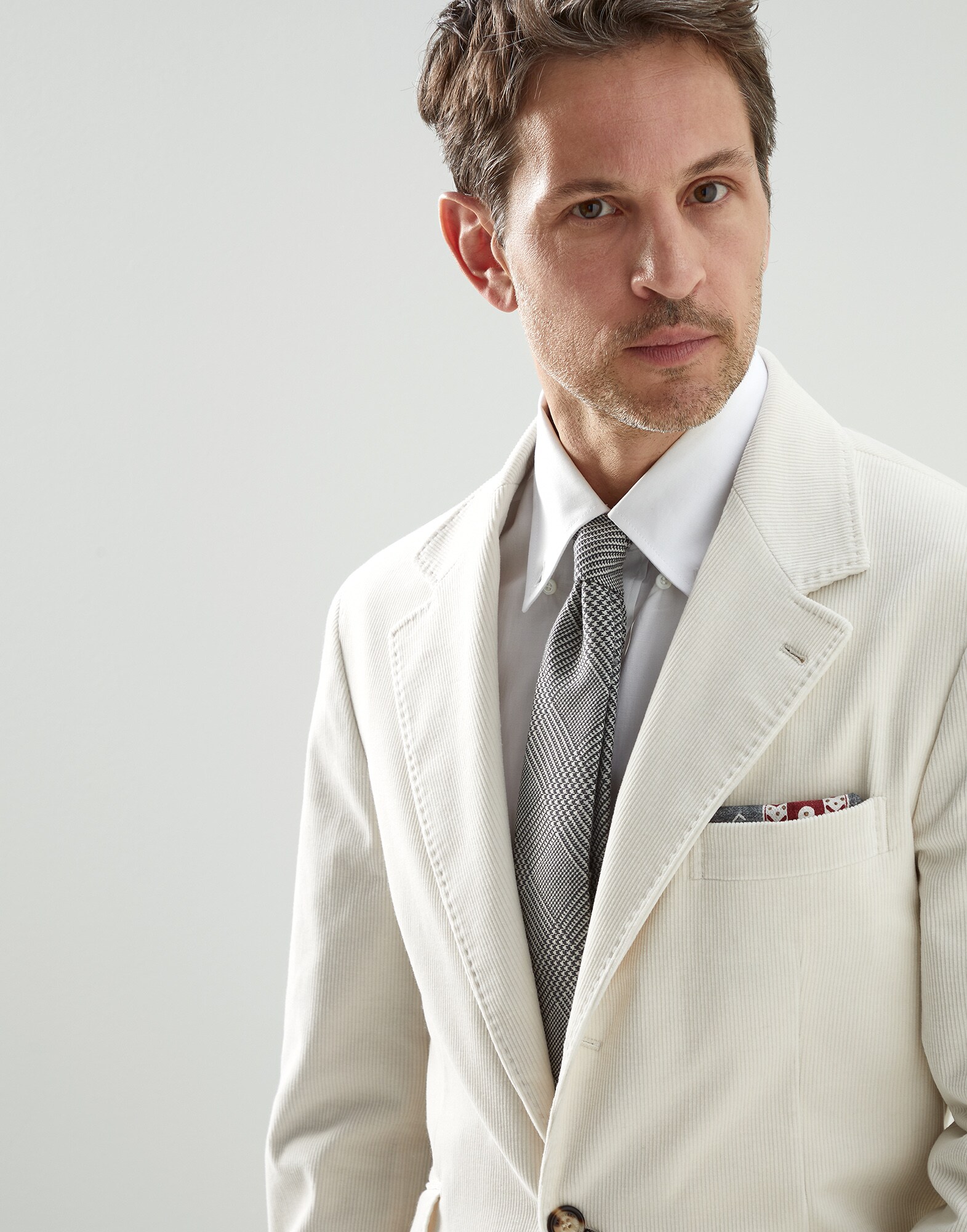 Corbata - Vista editorial