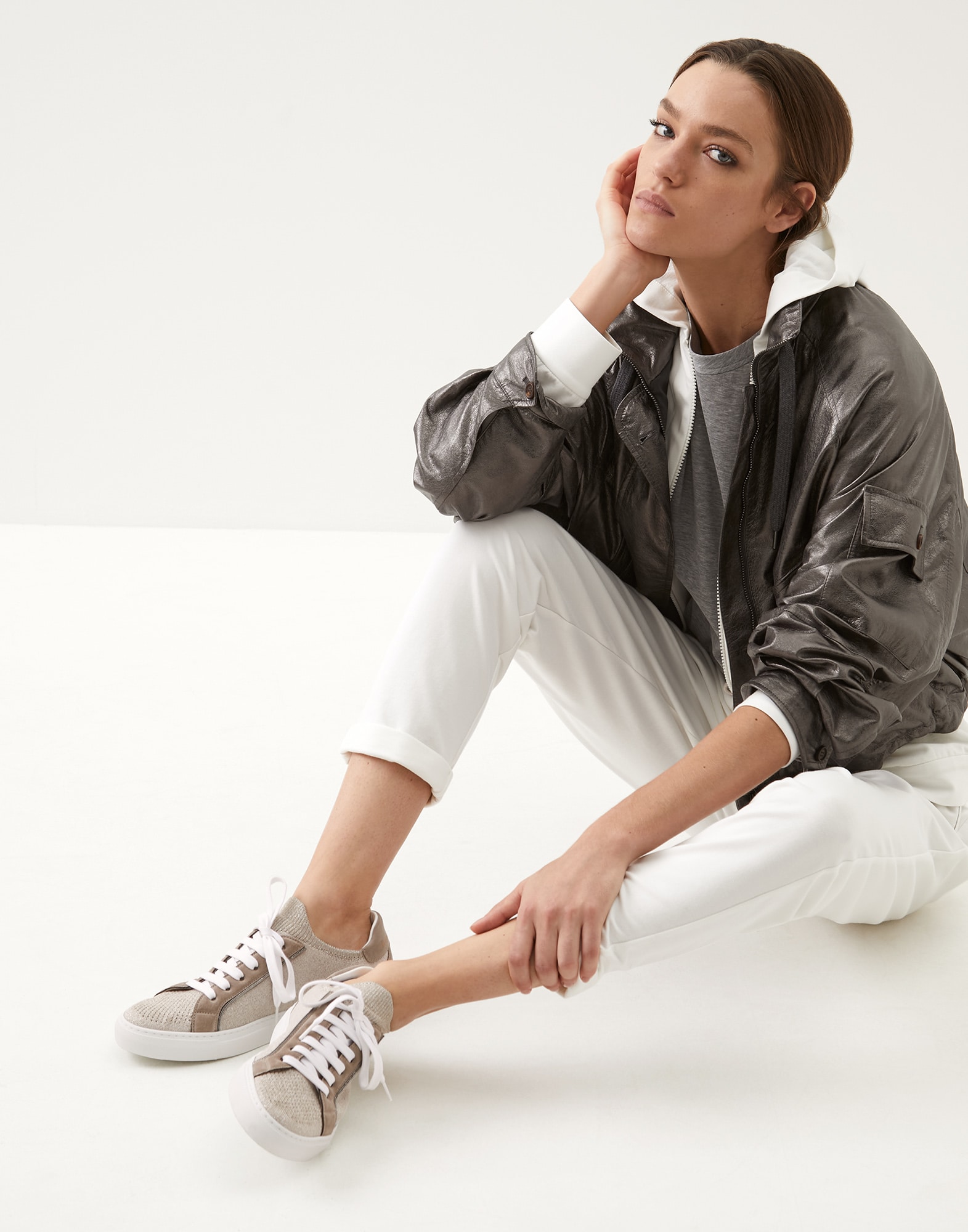 Sneakers - Editorial view