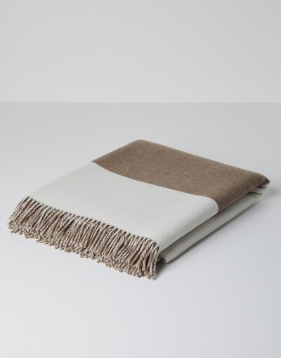 Cashmere double cloth throw Natural Lifestyle - Brunello Cucinelli 