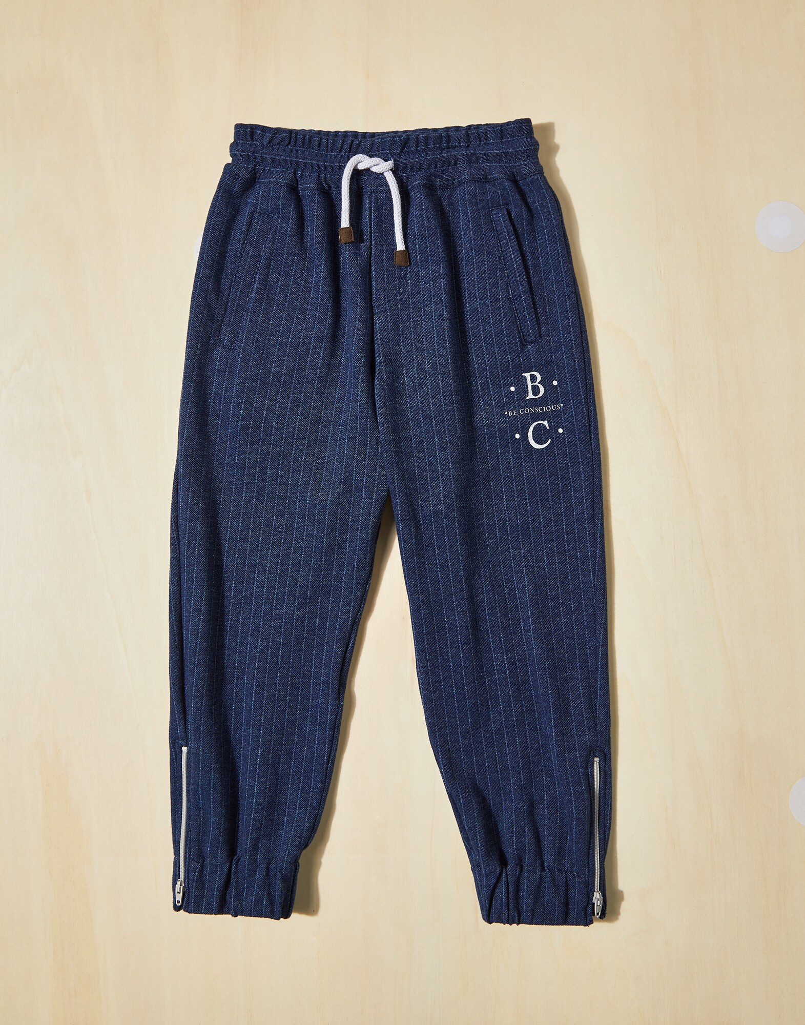 Sweatpants - Front view
