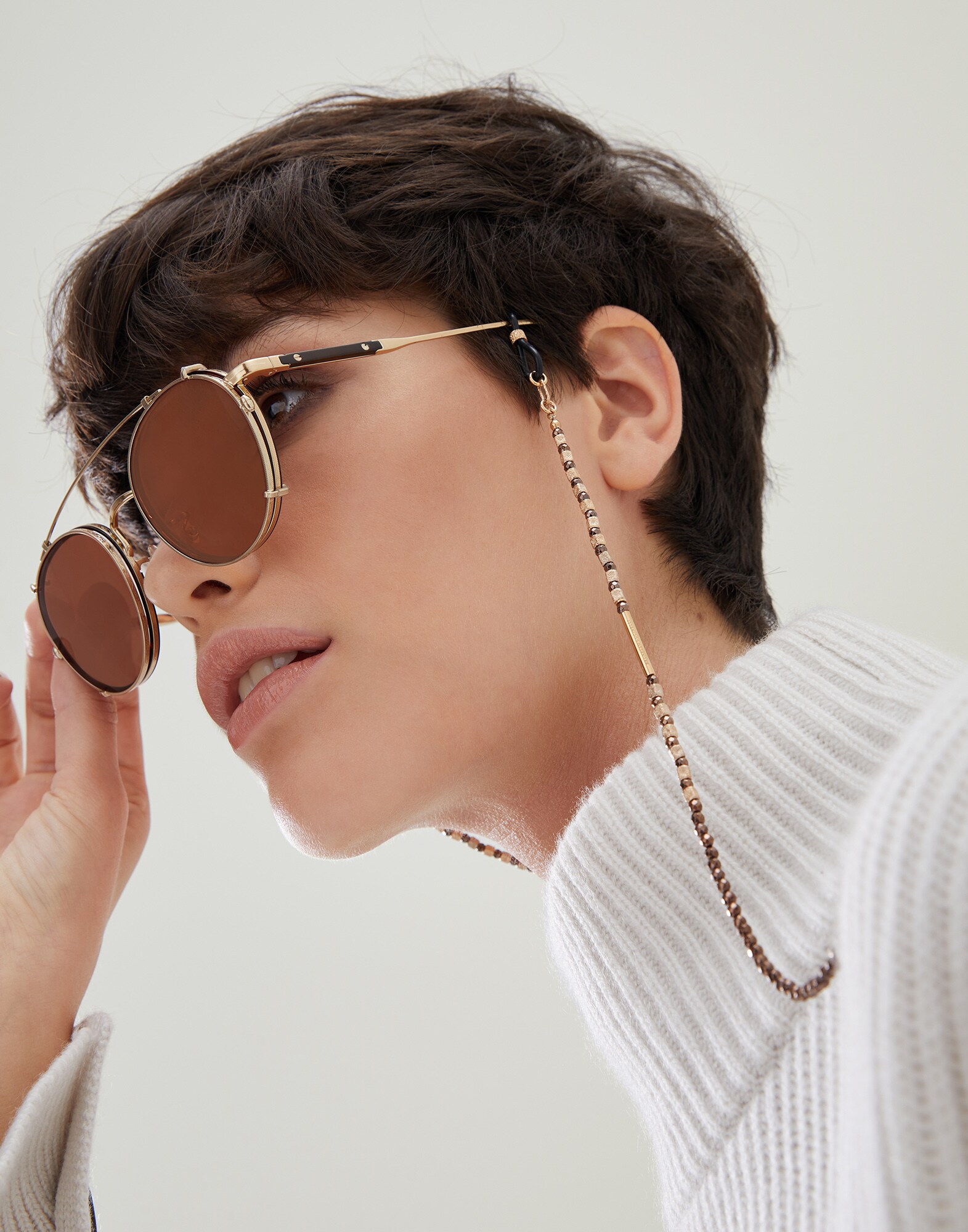 Accessory - Editorial view