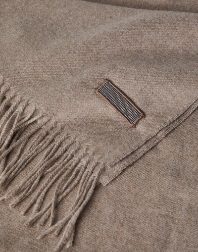 Solid Color - Detail view