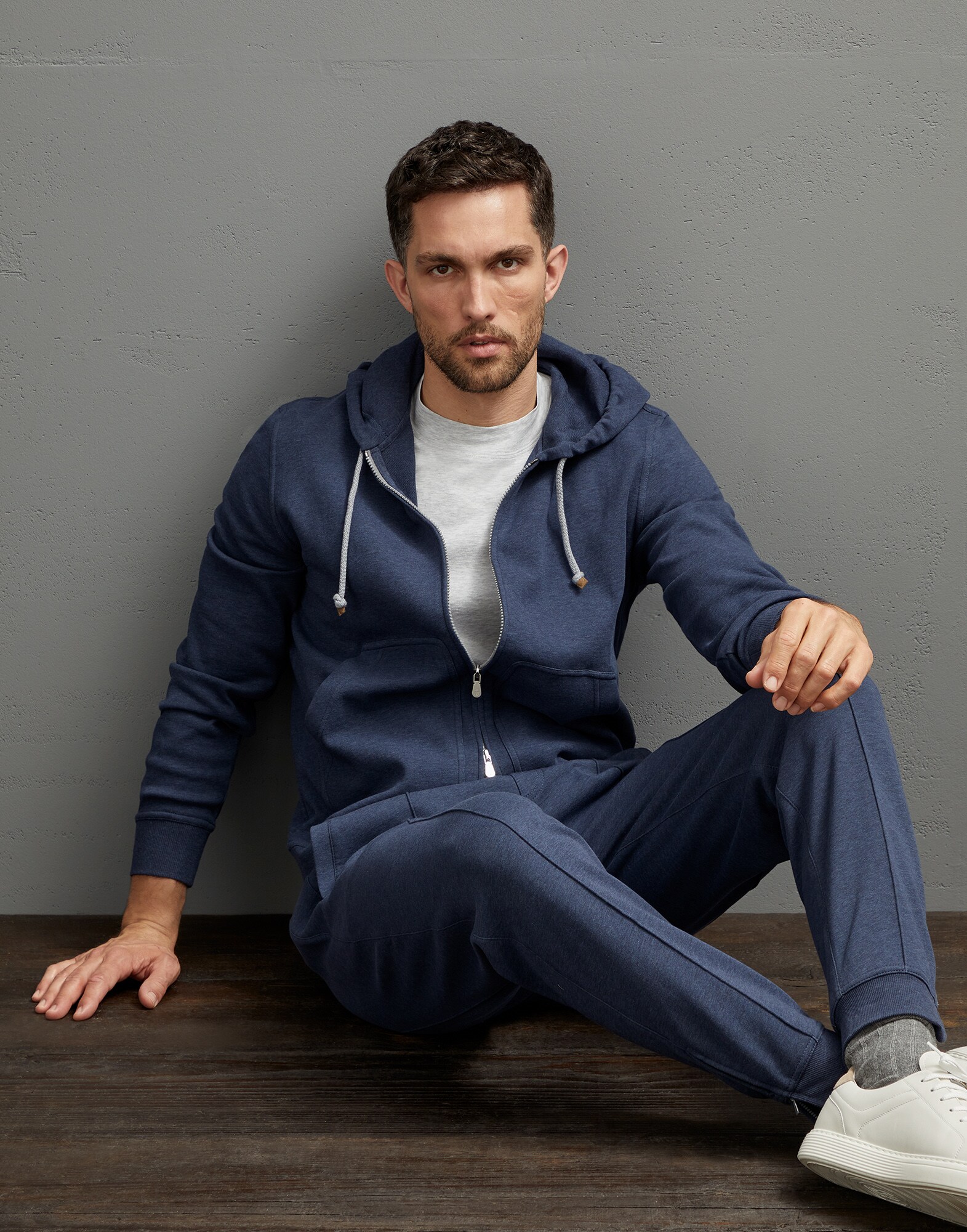 Short Sleeve T-Shirt - Full look
