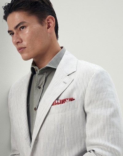 Pocket Square - Editorial view