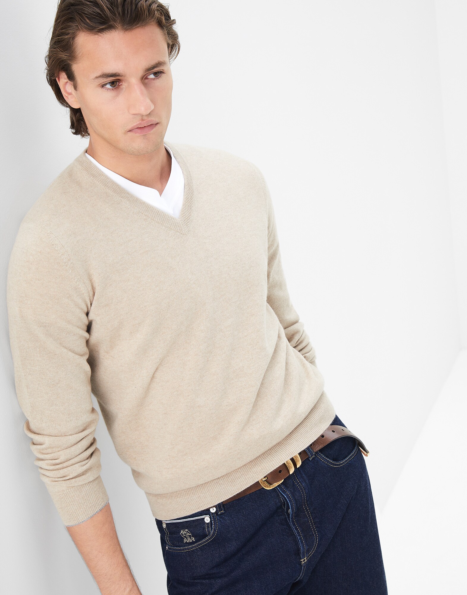 V-neck Sweater Warm Beige Man 4 - Brunello Cucinelli
