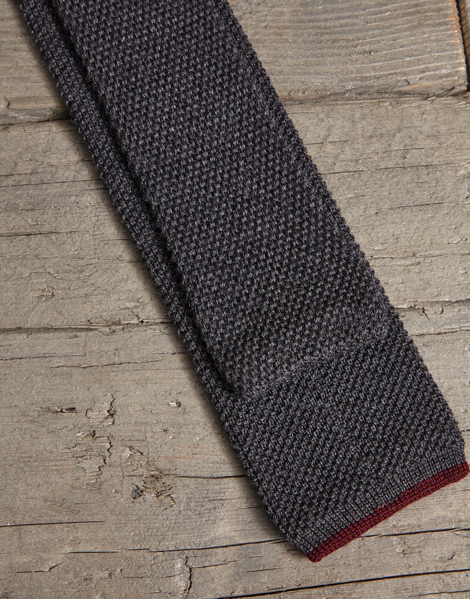 Tie - Detail