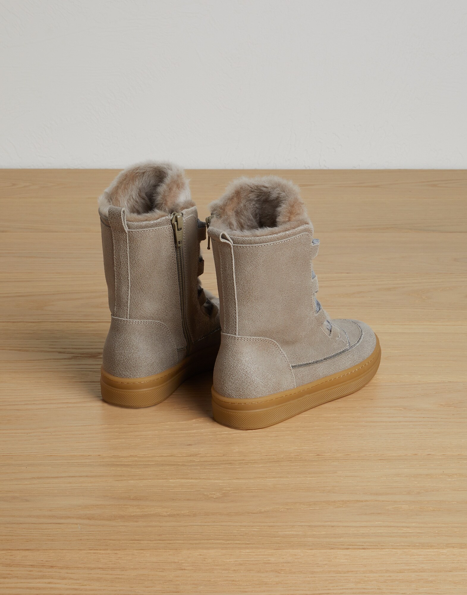 Boots - Vista trasera