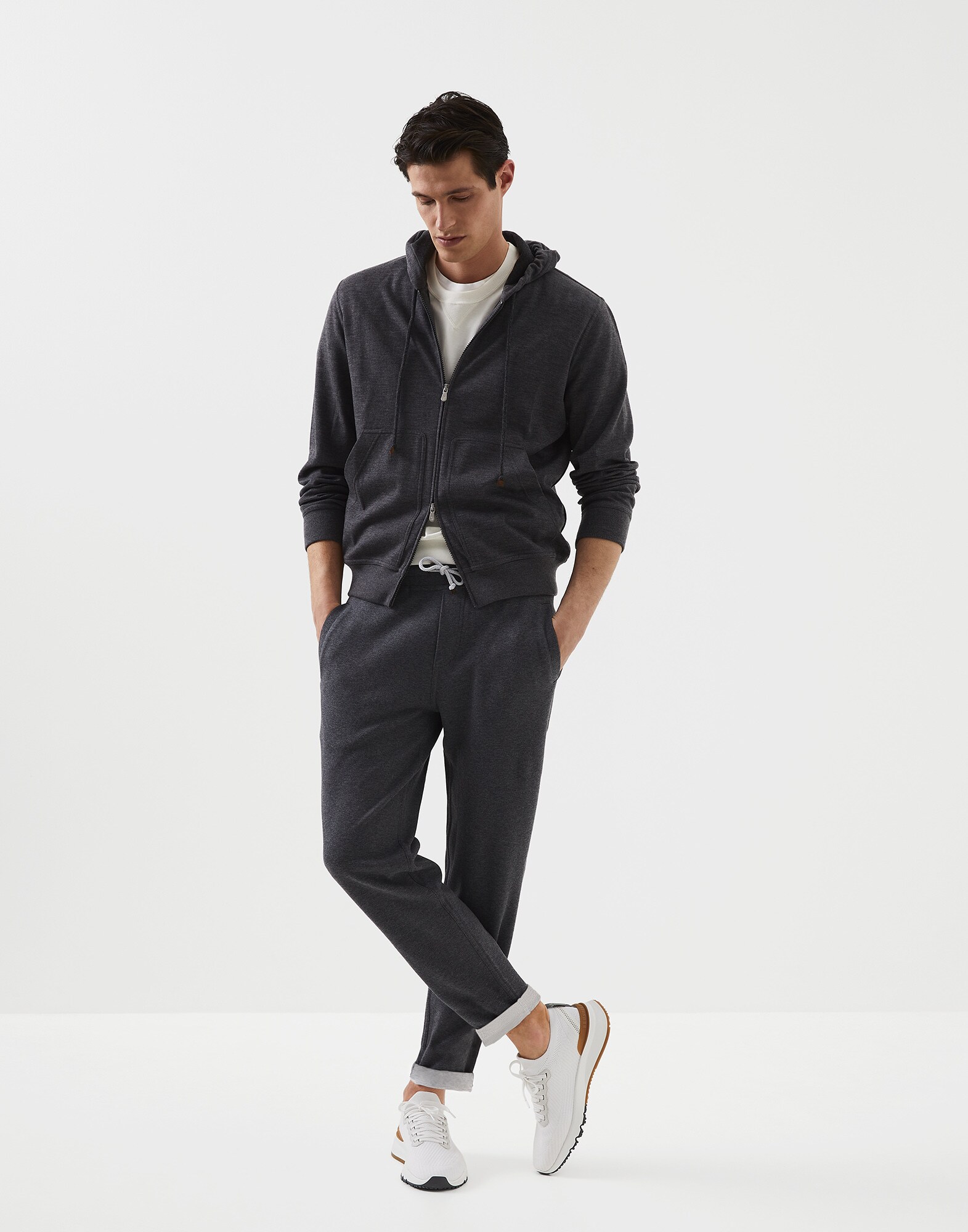 Sweatpants - Full look