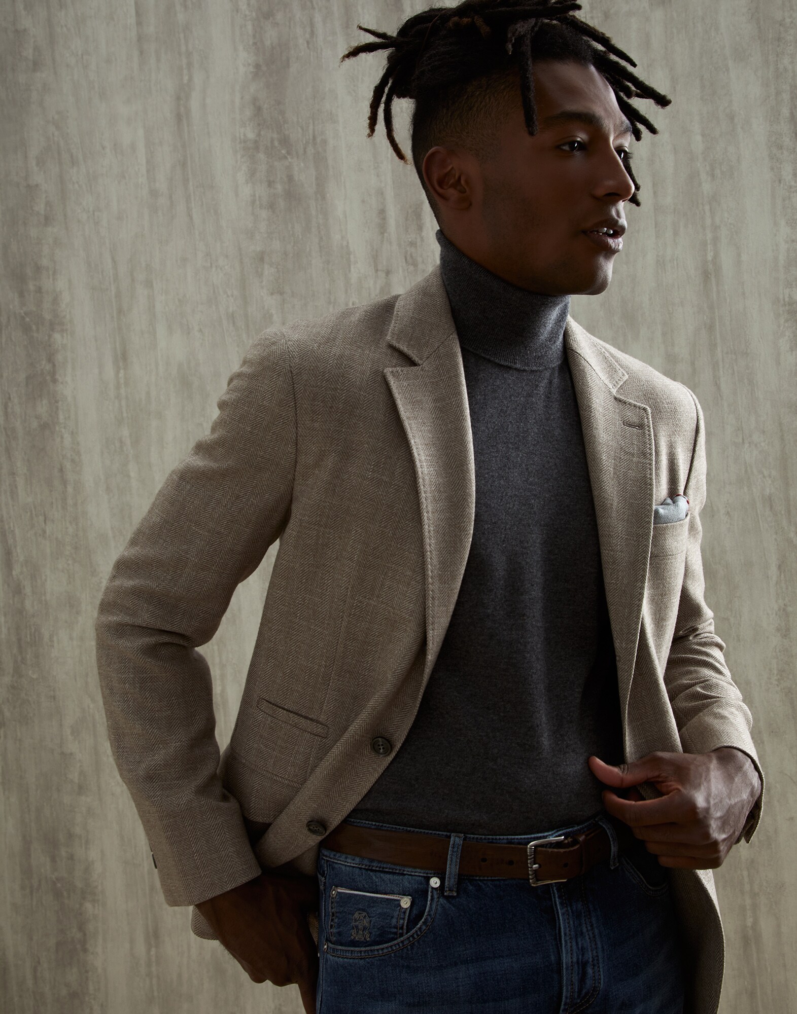 Single Breasted Blazer - Editorial view
