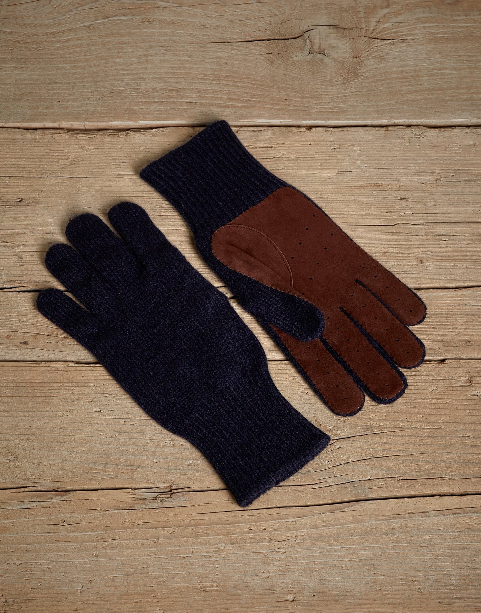 Gloves - Front view