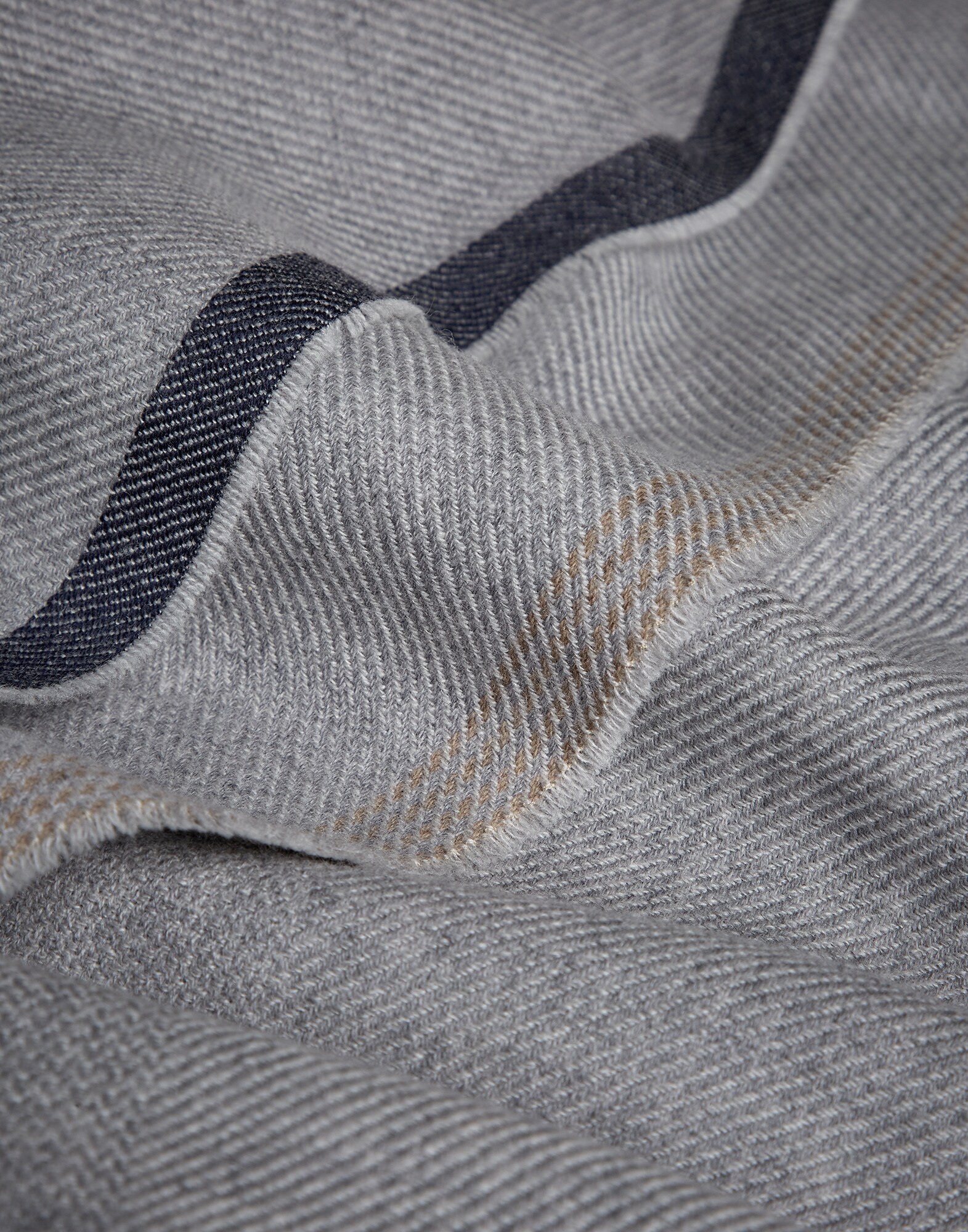 Solid Color - Detail view