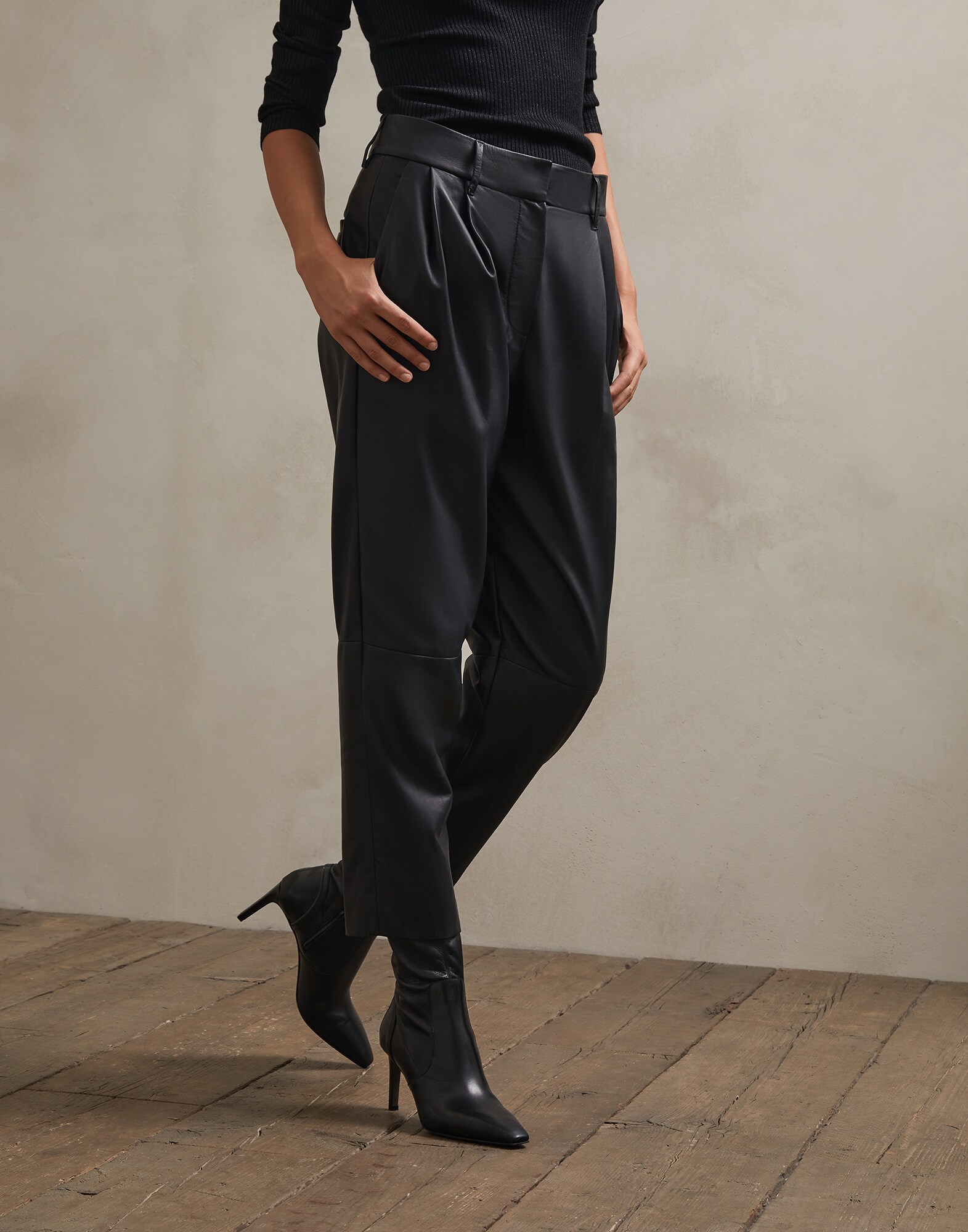 Pantalones de Piel - Front