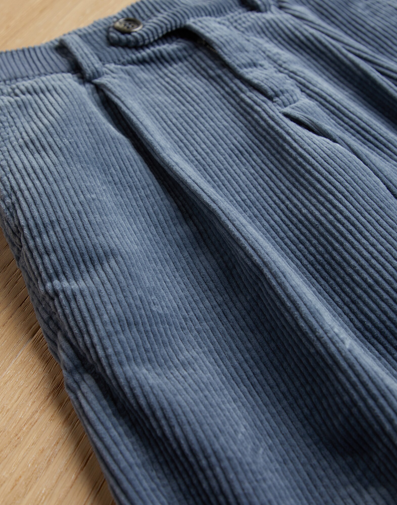 Pantalón - Vista de detalle