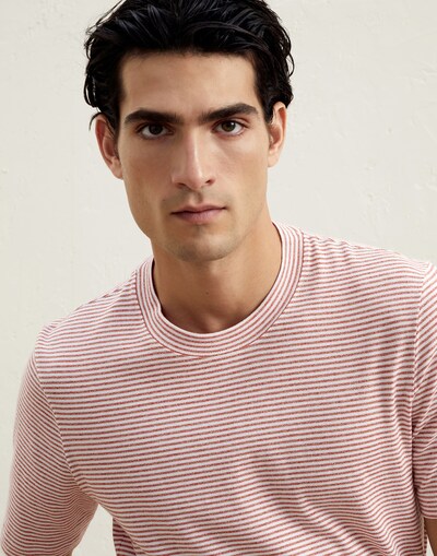 Short Sleeve T-Shirt - Detail view