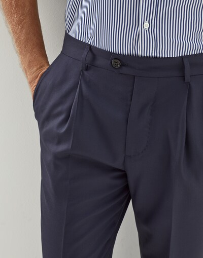 Pantalón con Pinzas - Vista de detalle