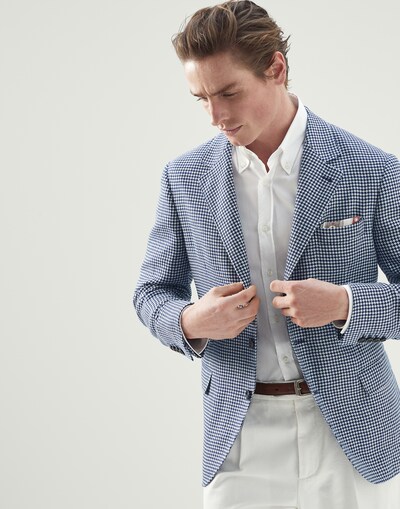 Single Breasted Blazer - Editorial view