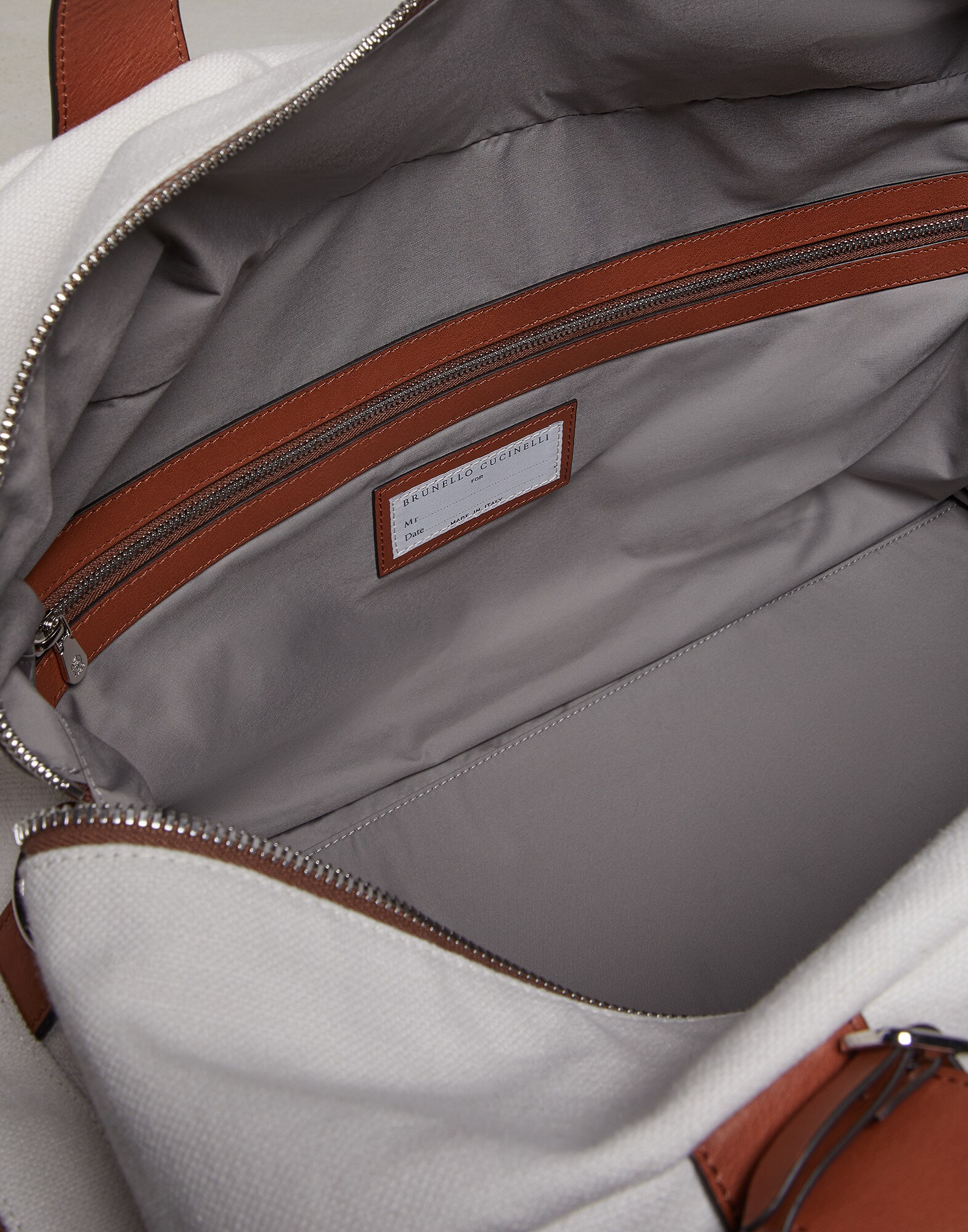Leisure Bag - Full look