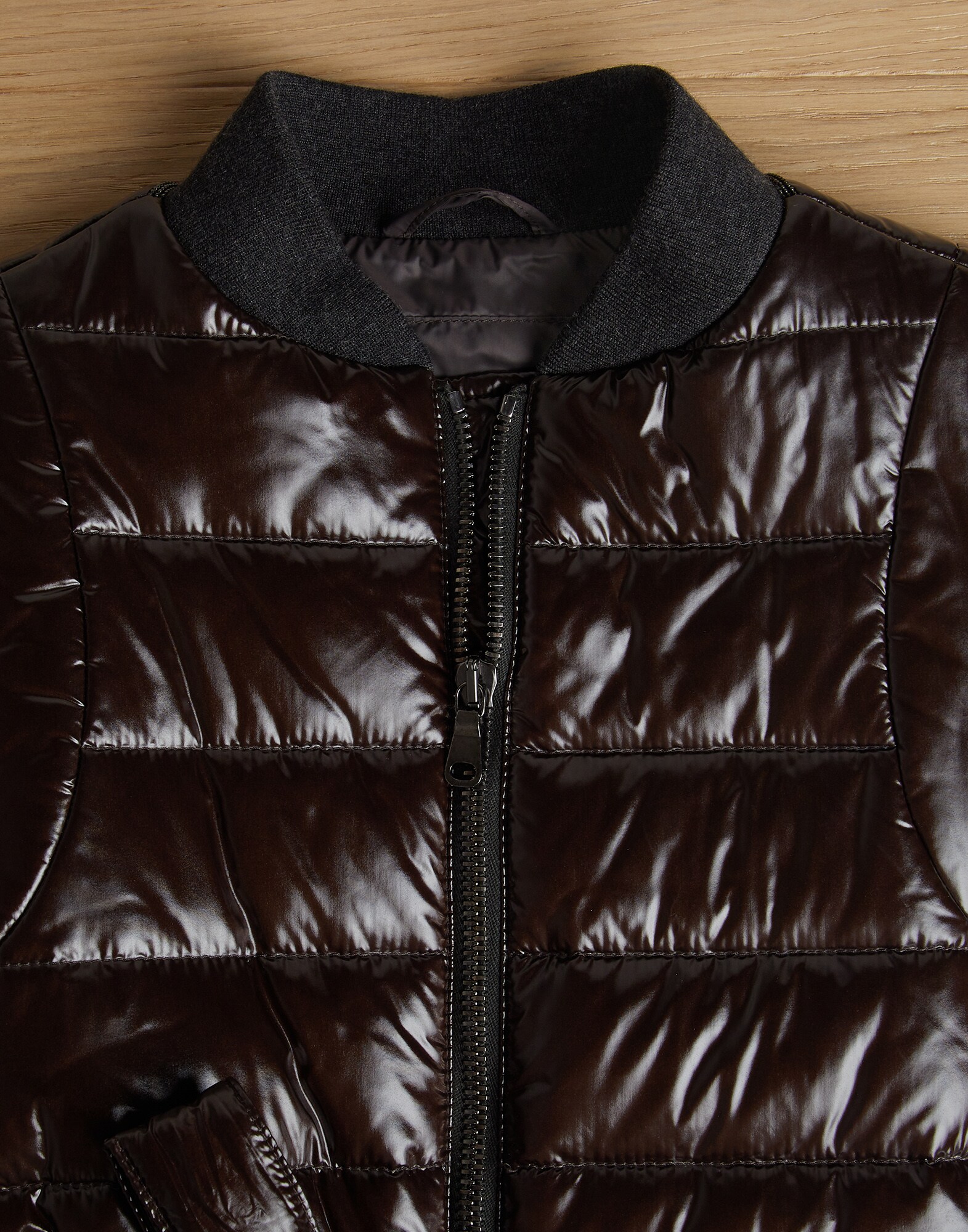 Down Jacket - Detail view